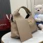 Gucci Gucci Softbit Maxi shoulder bag-Taupe 