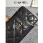 Chanel  Chain Multi case in lambskin 