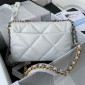 Chanel Pelle Borsa 19 Grande -White