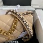 Chanel Pelle Borsa 19 Grande -Beige