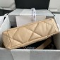 Chanel Pelle Borsa 19 Grande -Beige