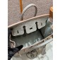 Pre-ordered Birkin 25 / 30  in Ostrich Leather- Girs Perle