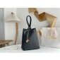 Chloe Borsa spin media-Black
