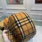 Burberry bucket hat