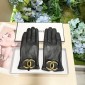 Chanel leather gloves