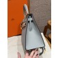 Hermes Kelly 25 / 28  in Epsom Leather-Blue glacier