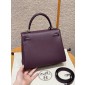 Hermes Kelly 25 / 28  in togo leather-Cassis