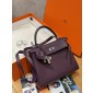 Hermes Kelly 25 / 28  in togo leather-Cassis