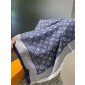 Louis Vuotton Classic monogram shawl / large scarf