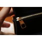 M82257 Sarah Wallet