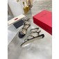 Valentino Rockstud calfskin flat sandal  , Size 35-41